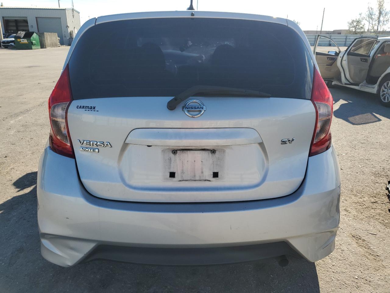 VIN 3N1CE2CP3JL365203 2018 NISSAN VERSA no.6