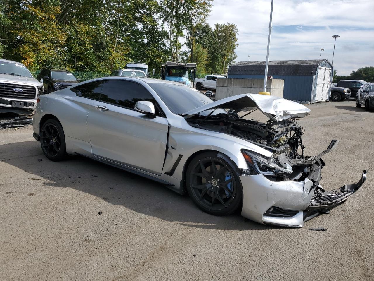 2018 Infiniti Q60 - Image 4