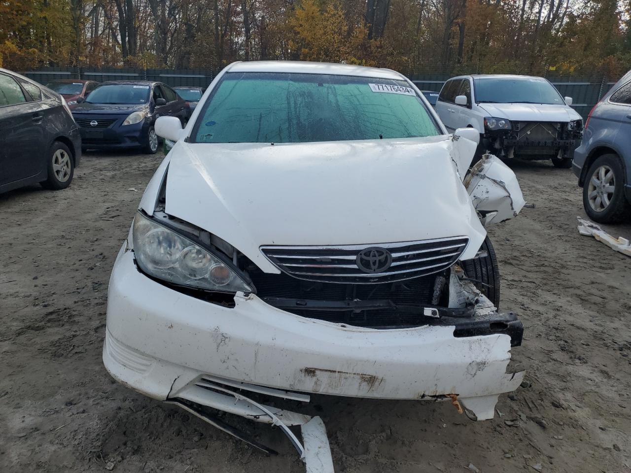 2005 Toyota Camry - Image 5