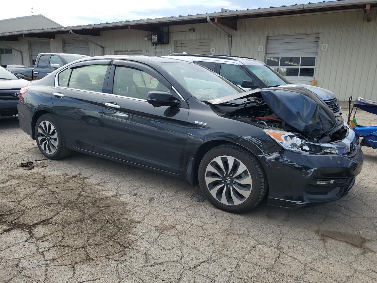2017 Honda Accord - Image 4