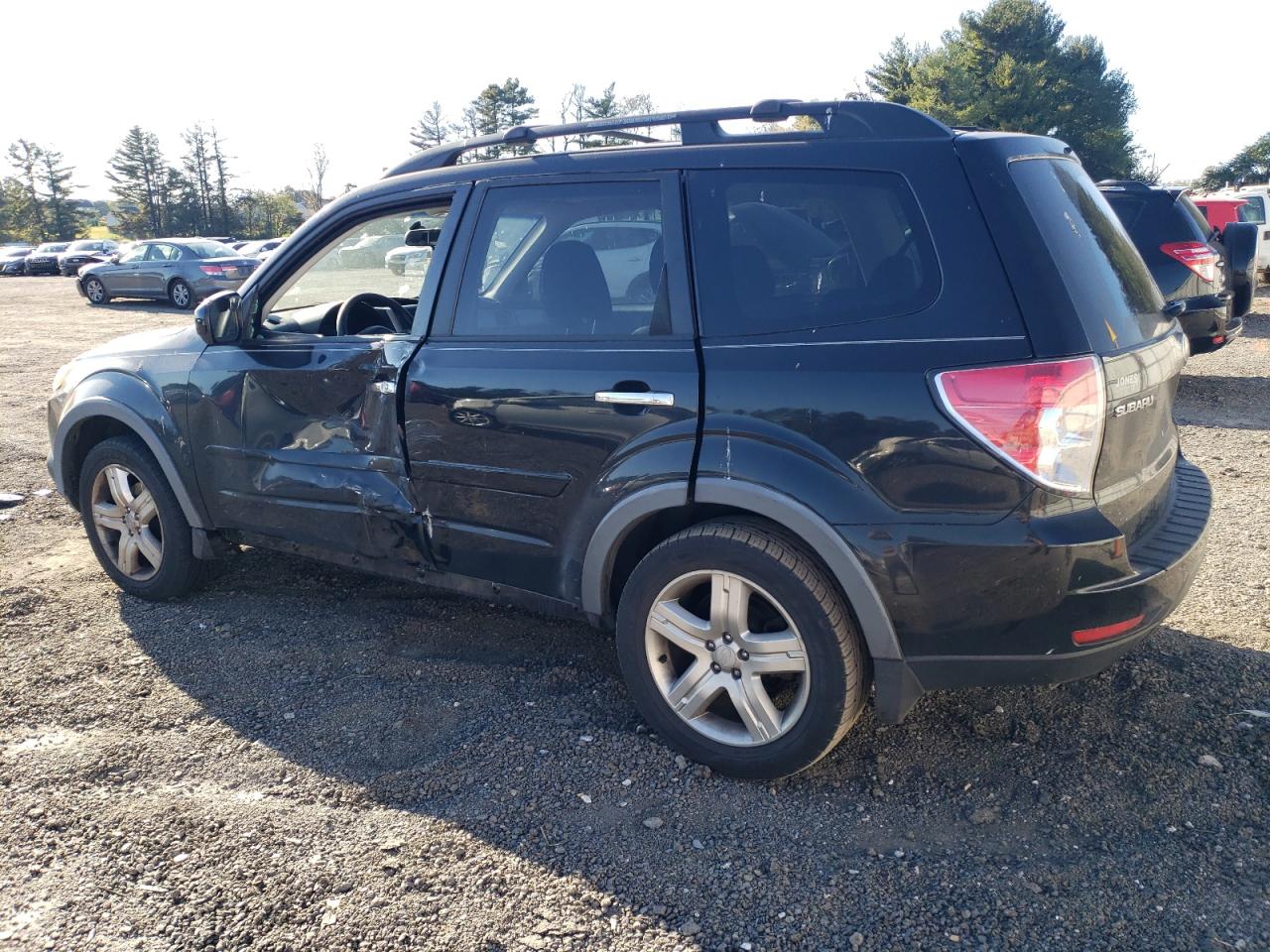 2009 Subaru Forester - Image 2