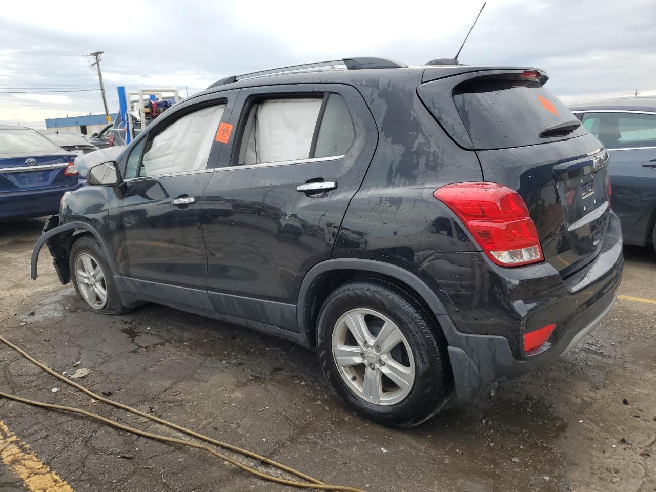 3GNCJLSB5HL267151 2017 CHEVROLET TRAX - Image 2