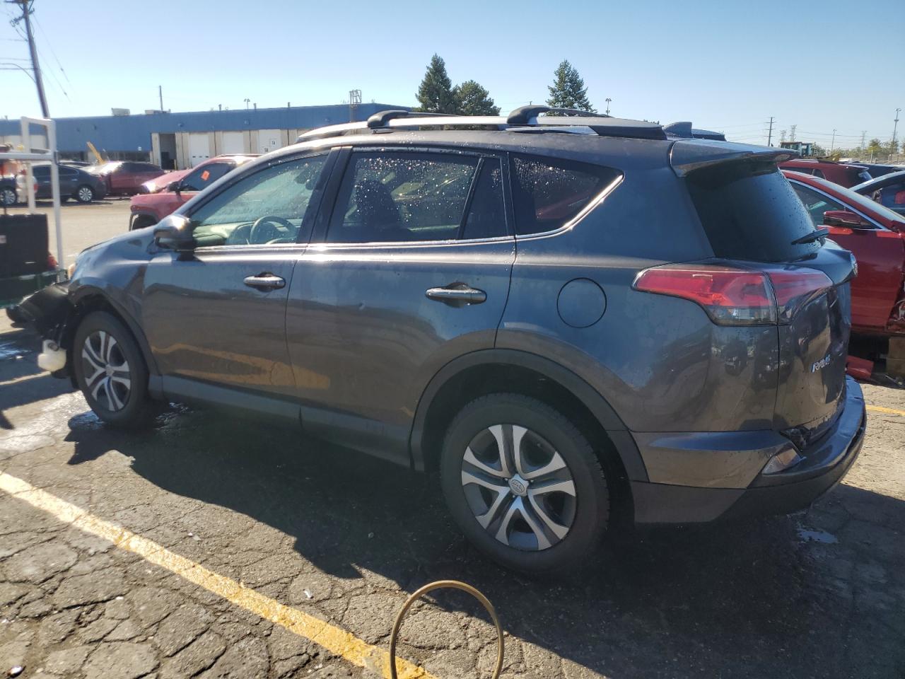 JTMBFREV4JJ720347 2018 TOYOTA RAV 4 - Image 2