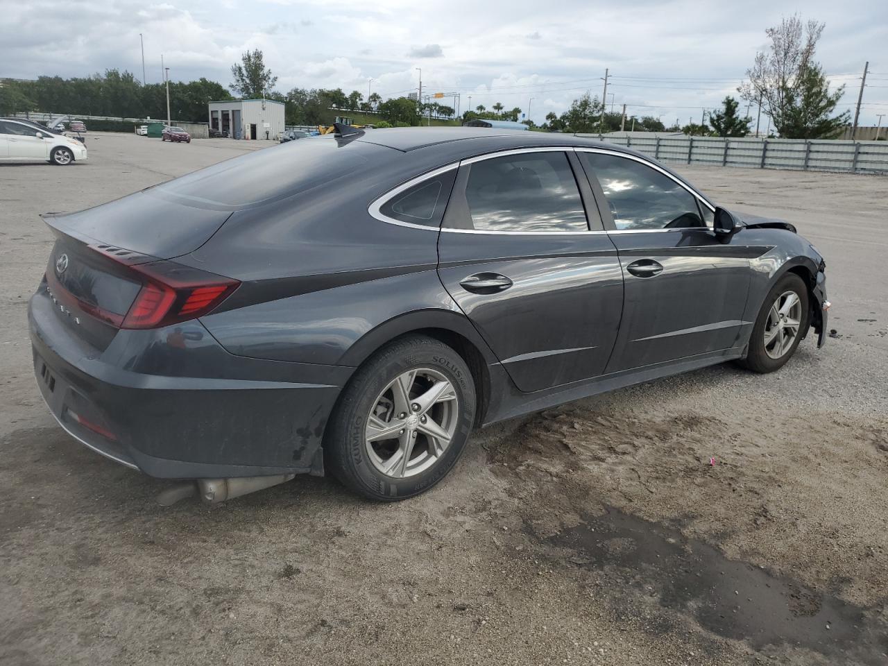 2021 Hyundai Sonata - Image 3