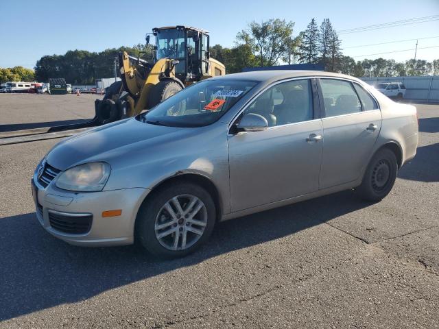 2005 Volkswagen New Jetta 2.5L Option Package 1 en Venta en Ham Lake, MN - Minor Dent/Scratches