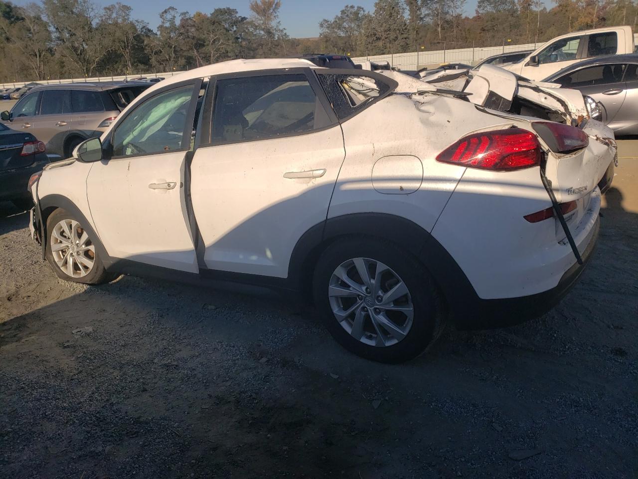 2019 Hyundai Tucson - Image 2