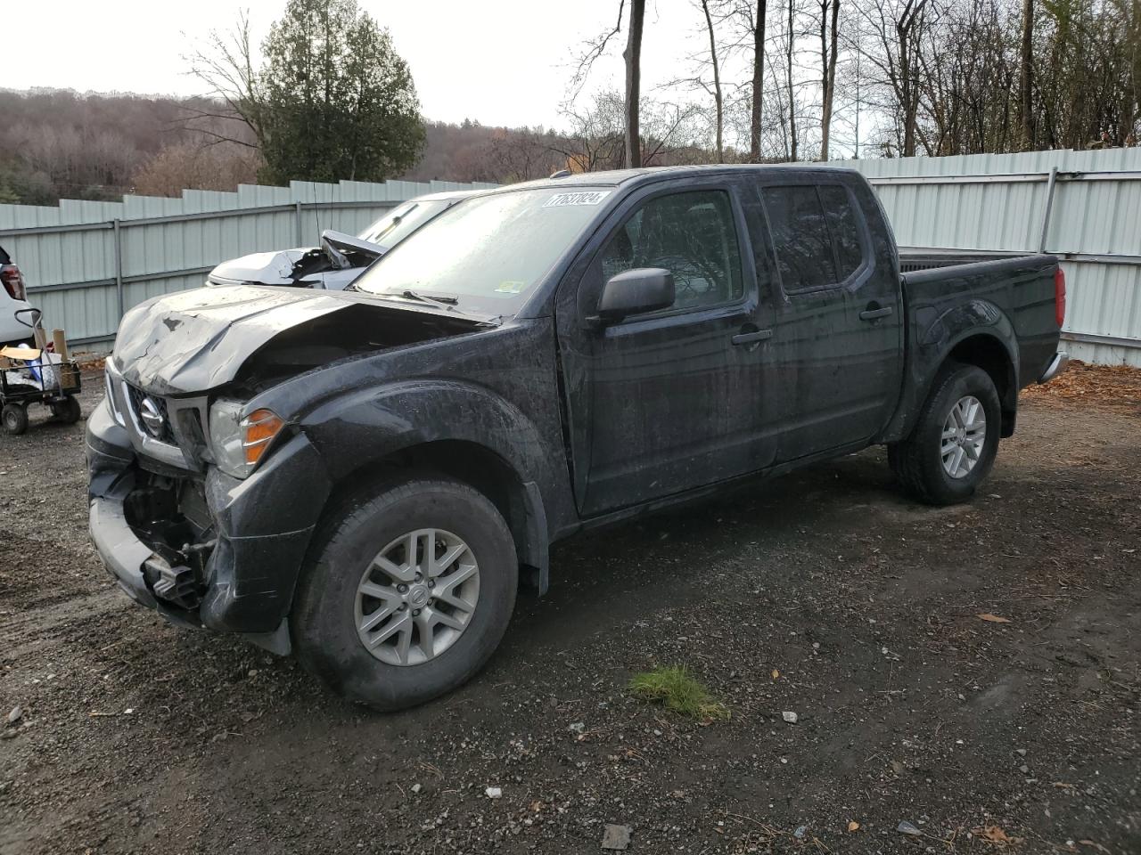 2017 Nissan Navara (Frontier) - Image 1