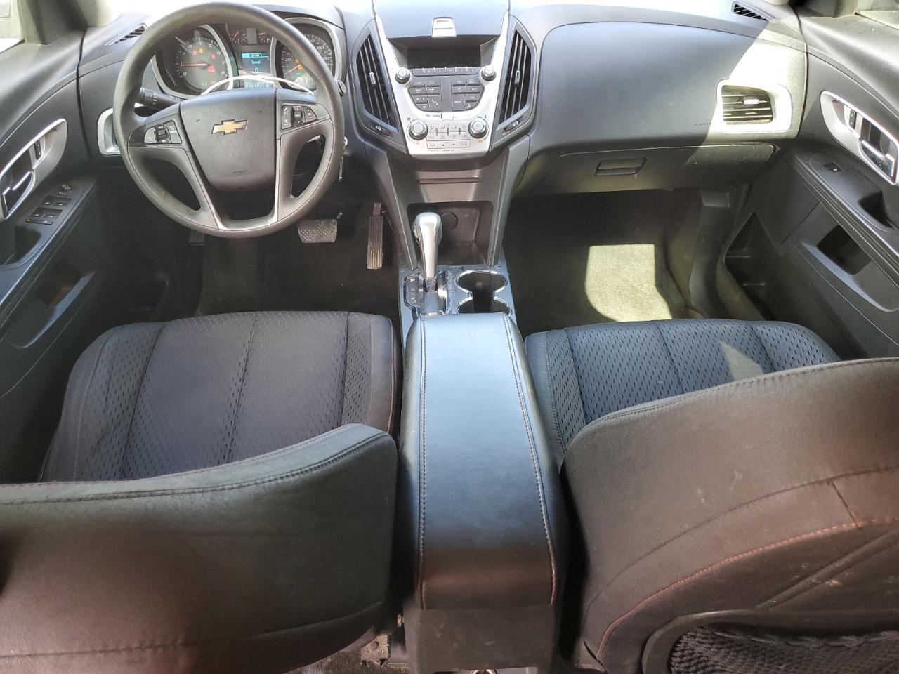 2GNALAEK8F6225186 2015 Chevrolet Equinox Ls