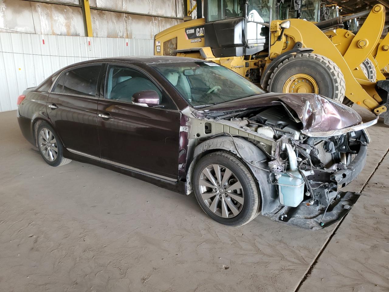 2011 Toyota Avalon - Image 4