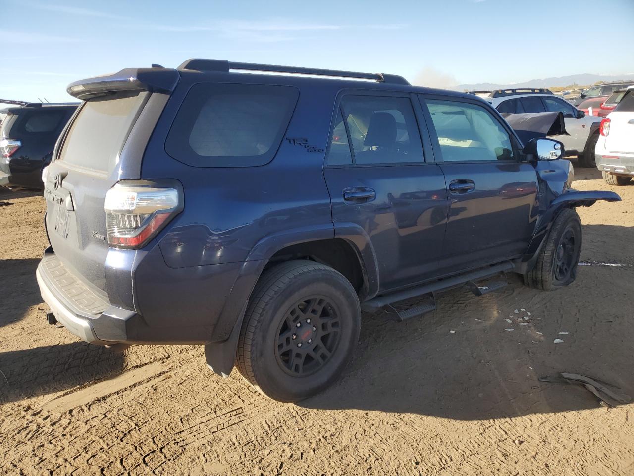 2019 Toyota 4Runner Sr5 VIN: JTEBU5JR2K5686003 Lot: 76741834