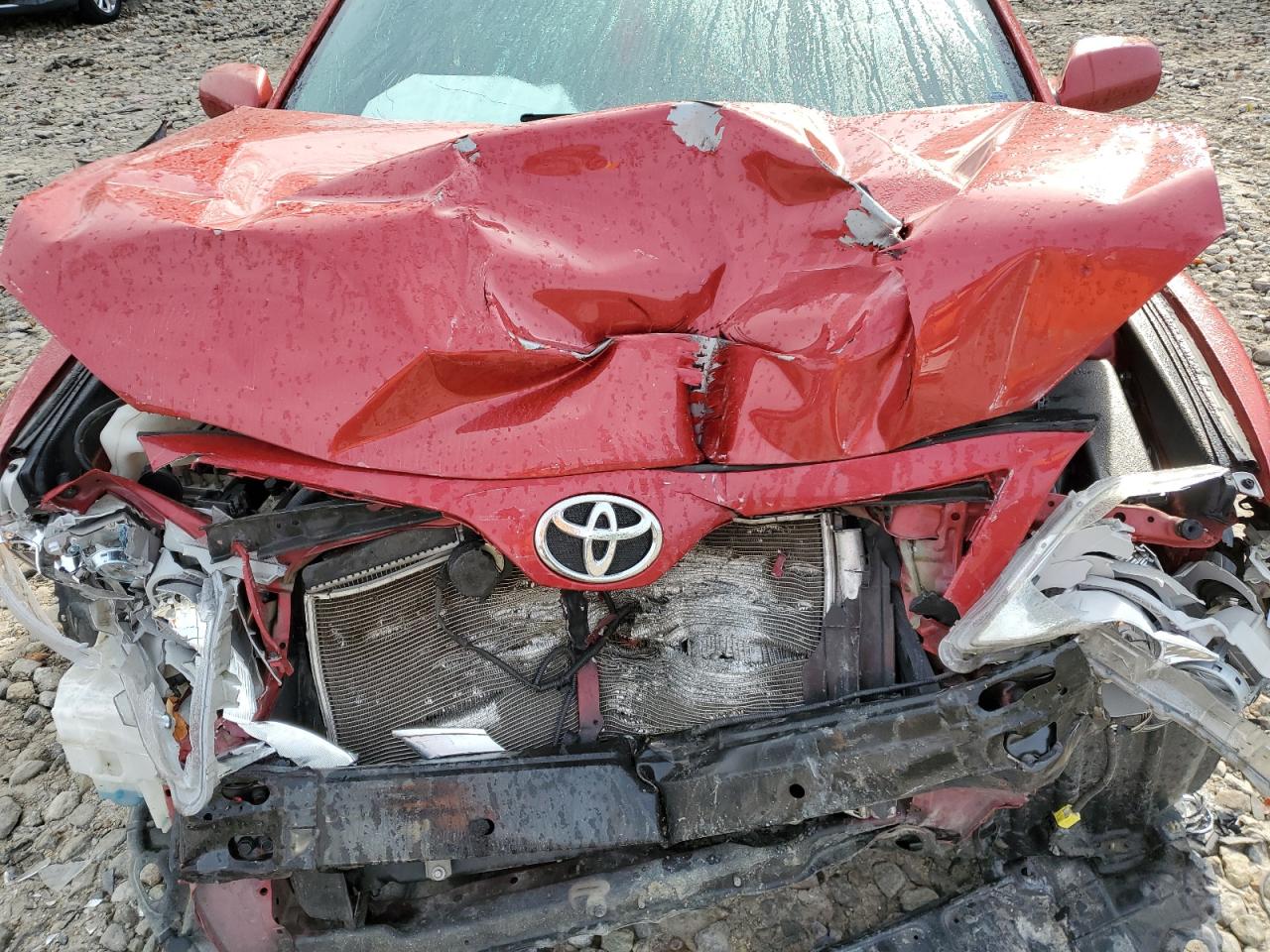 2011 Toyota Camry - Image 12