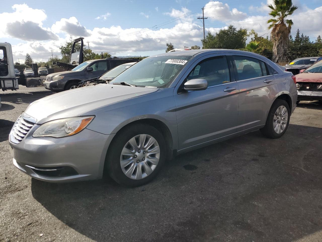 VIN 1C3CCBAB2EN214129 2014 CHRYSLER 200 no.1