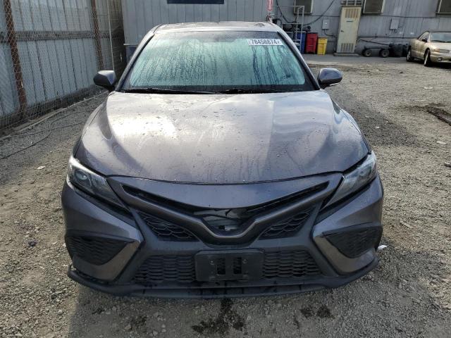  TOYOTA CAMRY 2022 Серый