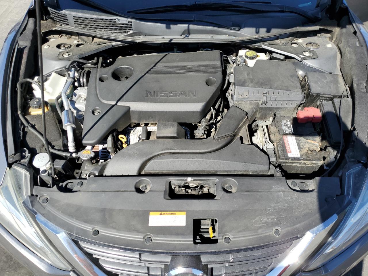 2018 Nissan Altima - Image 11