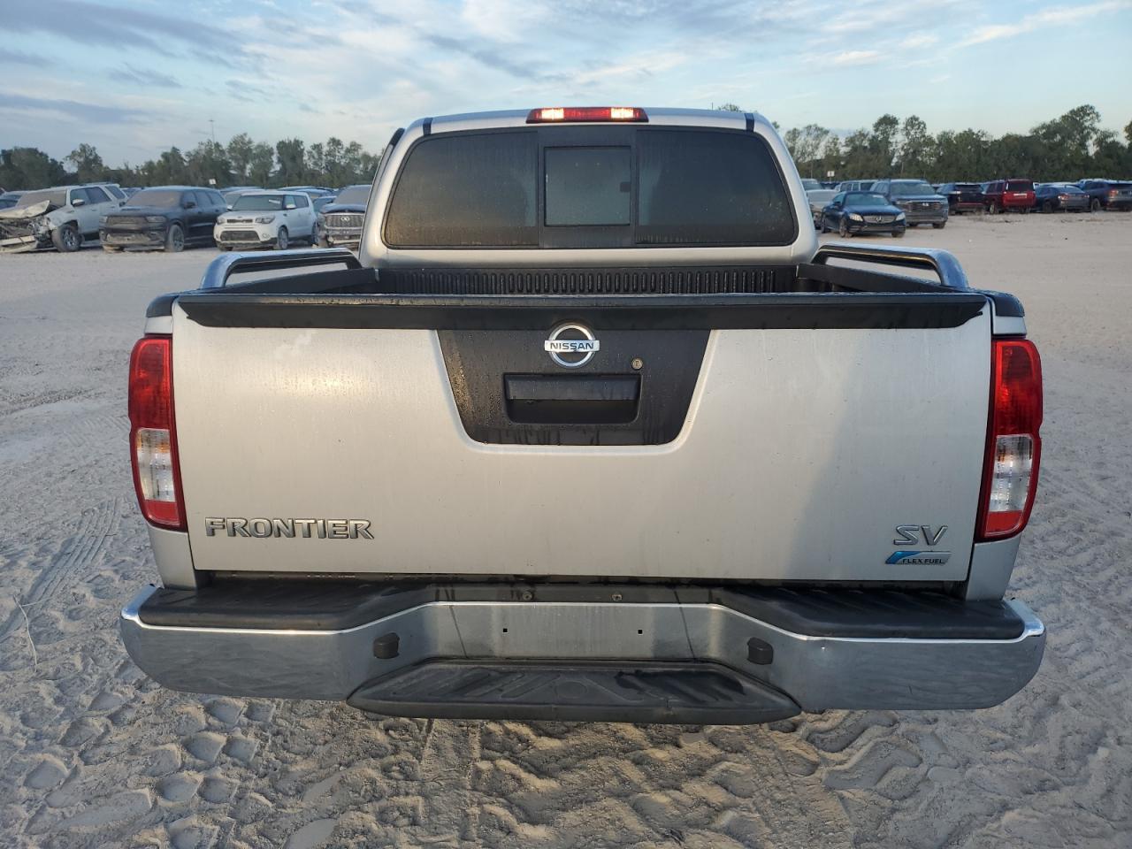 1N6DD0ER0JN757561 2018 Nissan Frontier S