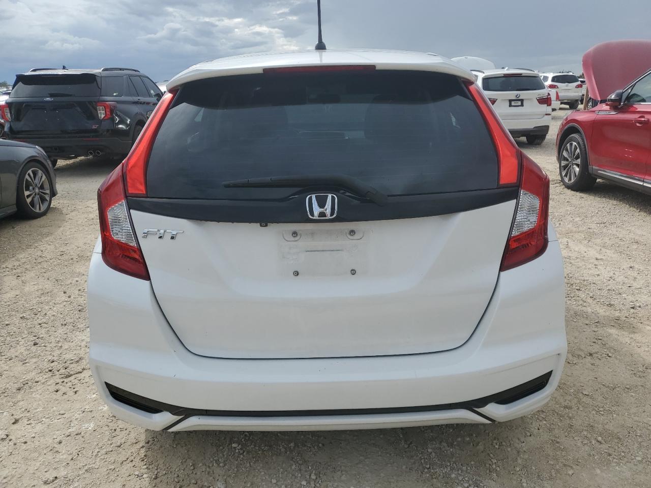 2019 Honda Fit Lx VIN: 3HGGK5H46KM747536 Lot: 74148274