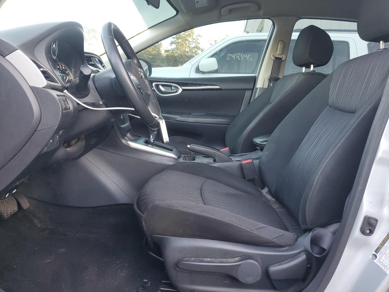 2019 Nissan Sentra - Image 7