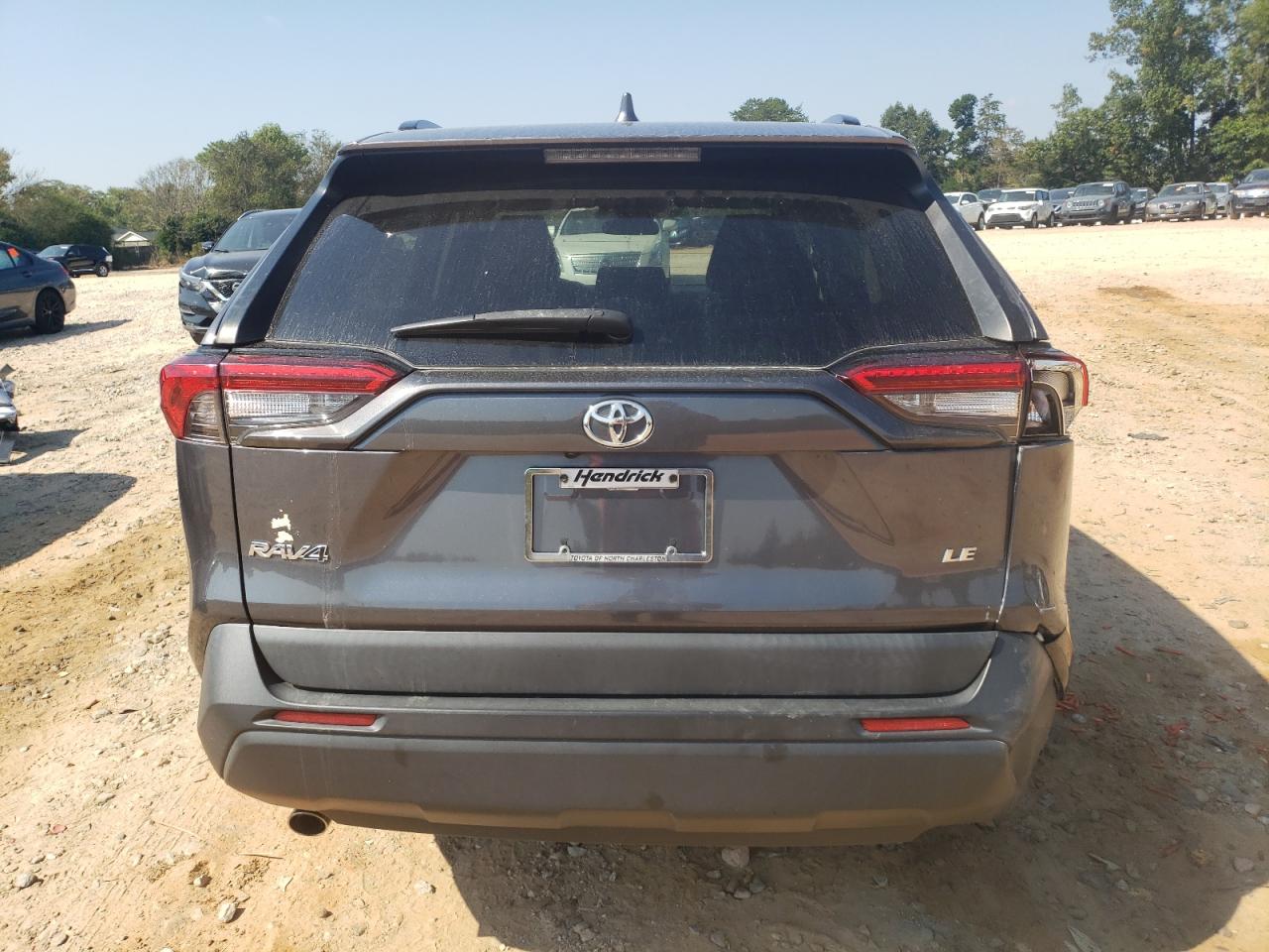 2T3H1RFV6KW045367 2019 Toyota Rav4 Le