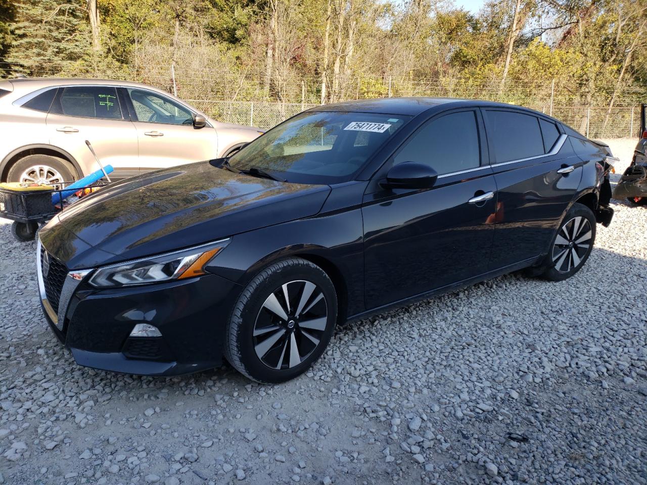 2021 Nissan Altima - Image 1