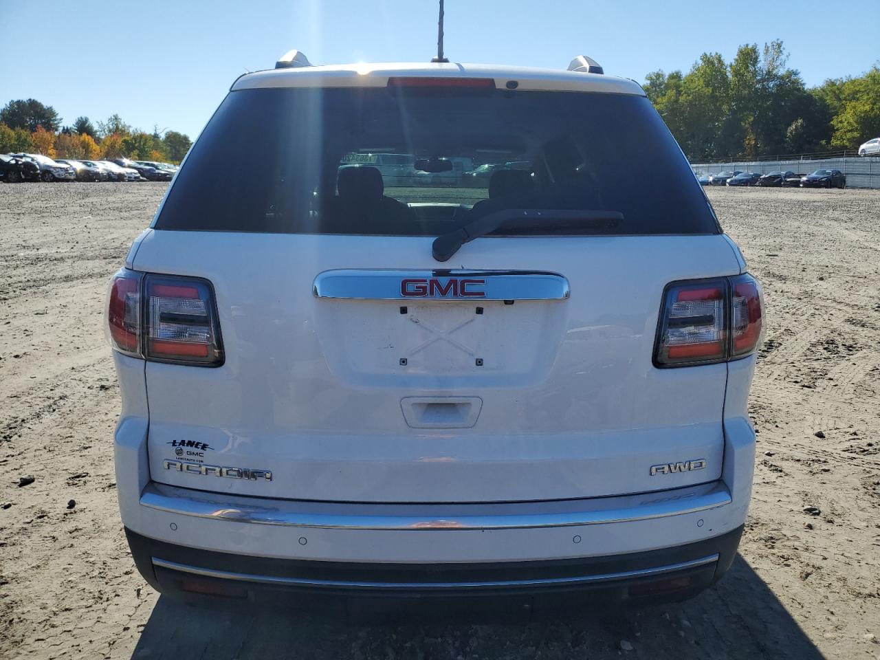 1GKKVPKD2GJ347471 2016 GMC Acadia Sle