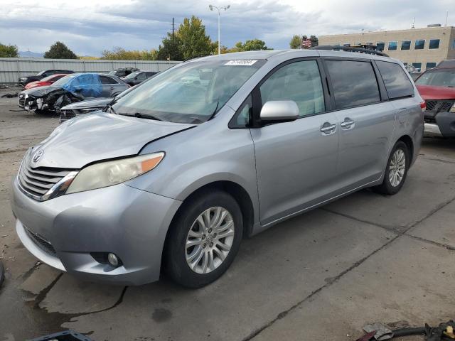 2011 Toyota Sienna Xle