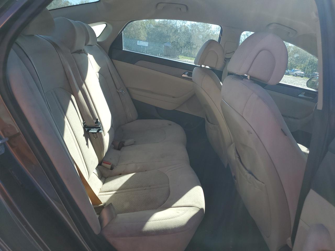 2017 Hyundai Sonata - Image 10