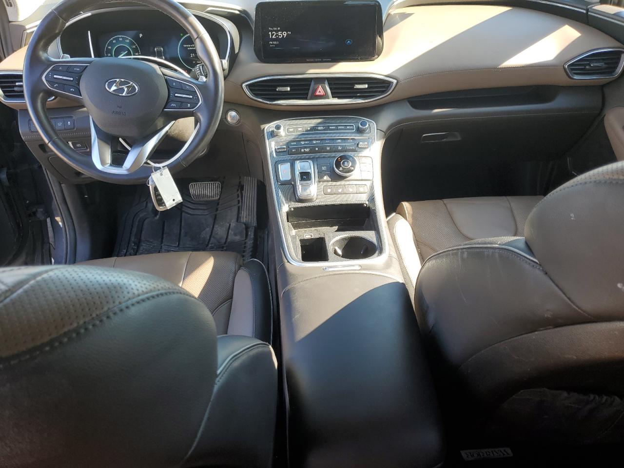 2022 Hyundai Santa Fe - Image 8