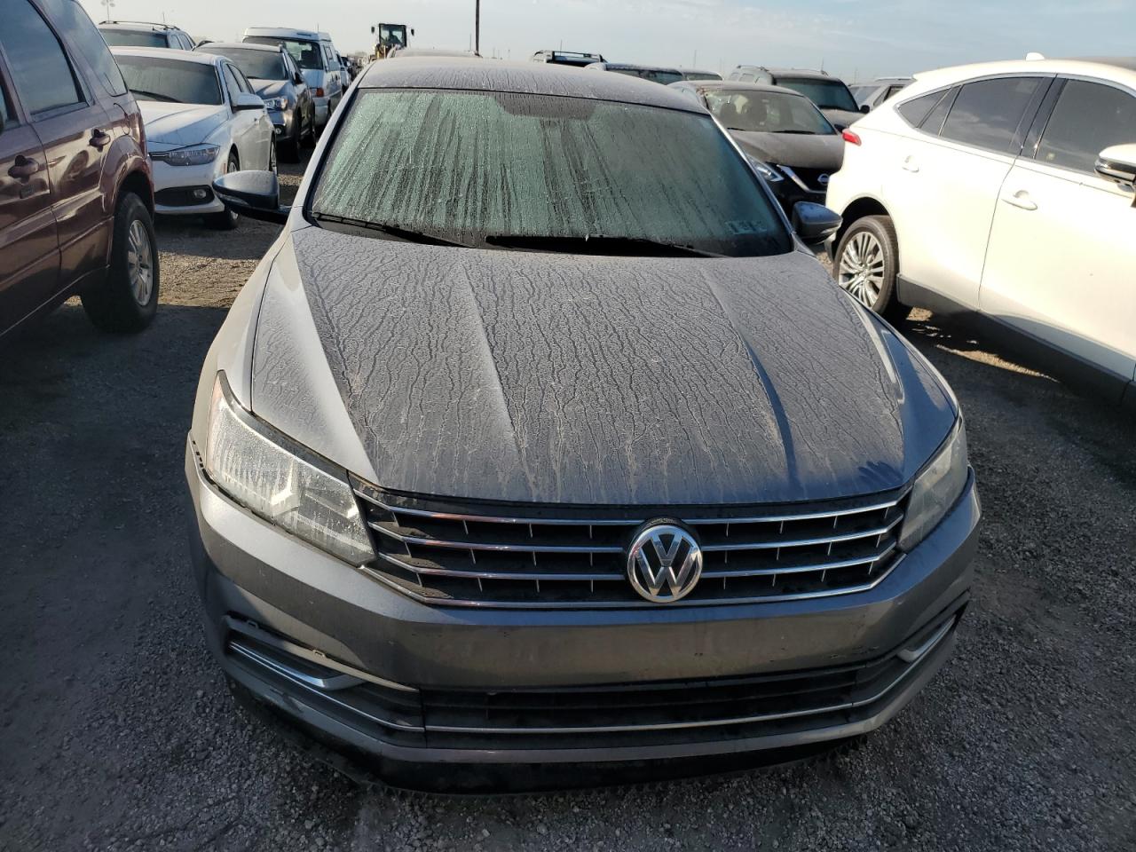 2016 Volkswagen Passat S VIN: 1VWAS7A38GC011365 Lot: 76168944