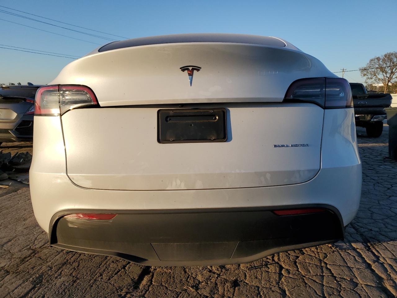 2023 Tesla Model Y VIN: 7SAYGDEE1PA129001 Lot: 74830714