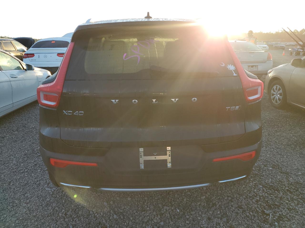 2019 Volvo Xc40 T5 Inscription VIN: YV4162ULXK2113574 Lot: 74975474