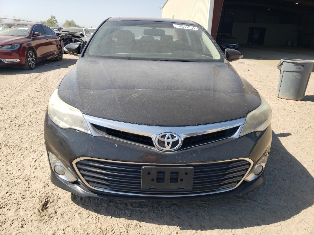 2013 Toyota Avalon - Image 5