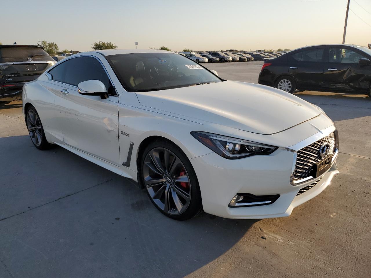 JN1FV7EK4JM530998 2018 Infiniti Q60 Red Sport 400