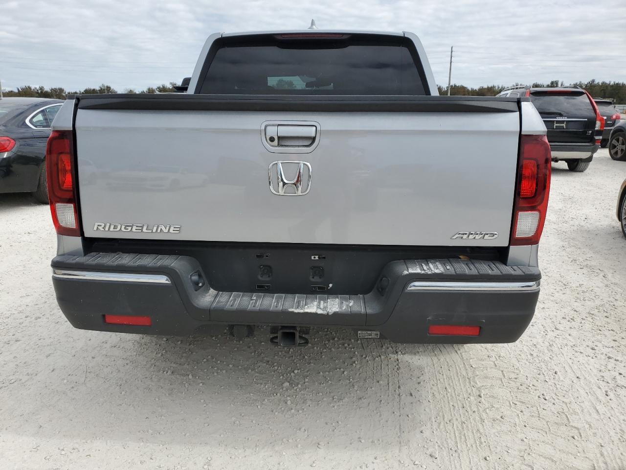 2020 Honda Ridgeline Sport VIN: 5FPYK3F15LB024726 Lot: 76988674