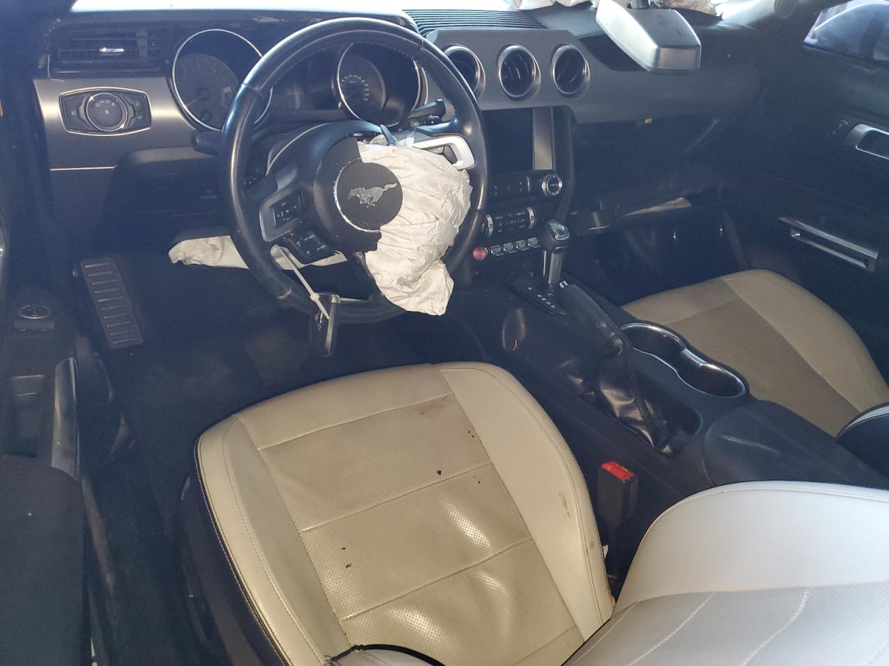 2018 Ford Mustang - Image 8