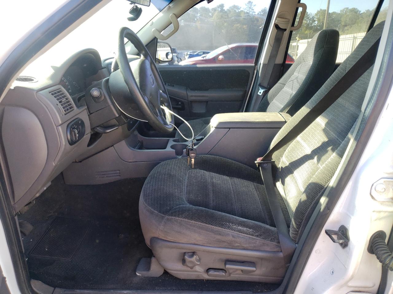 2002 Ford Explorer - Image 7