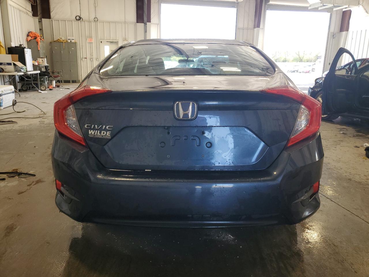 19XFC2F63HE003549 2017 Honda Civic Lx