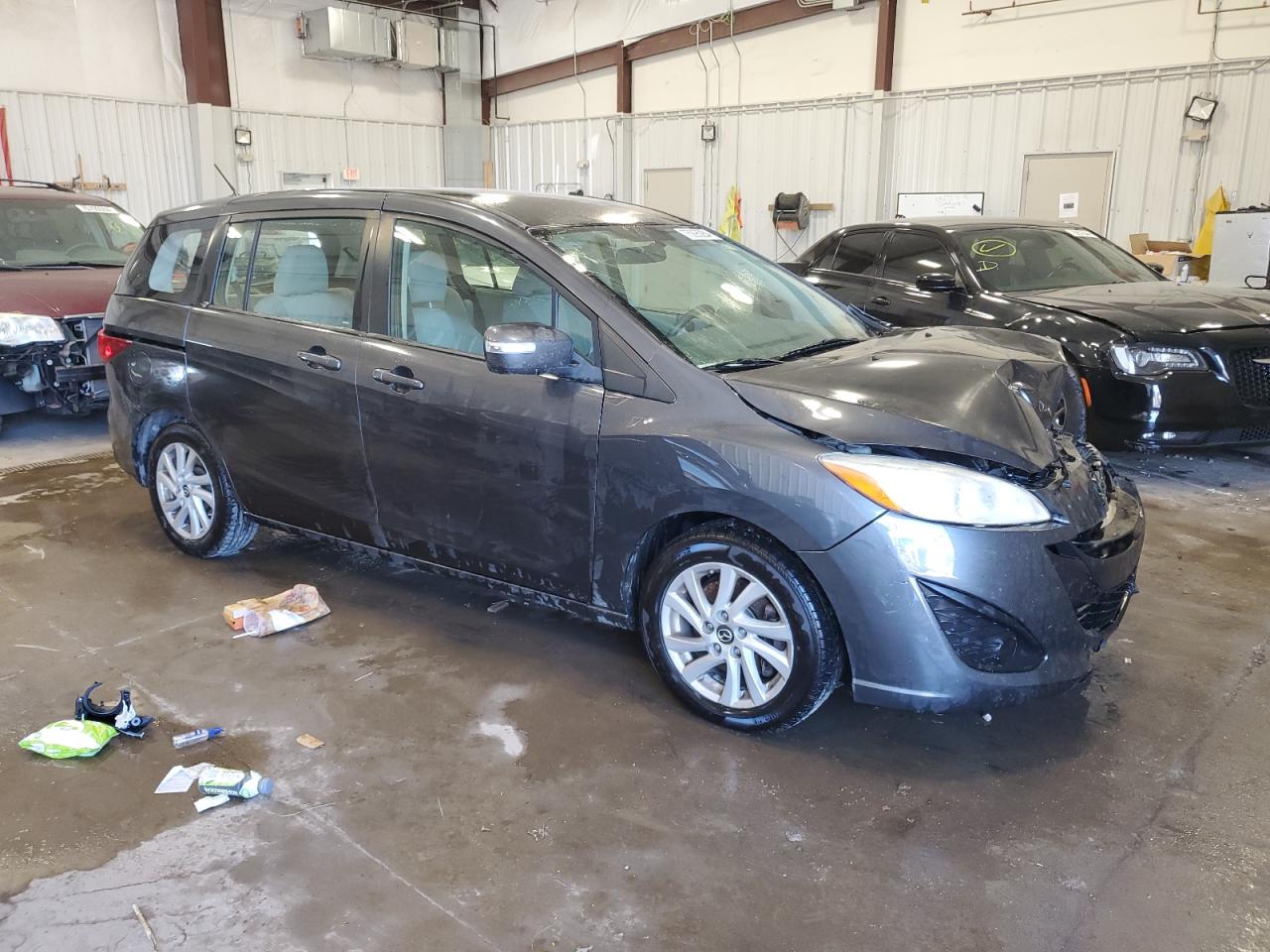 2015 Mazda 5 - Image 4
