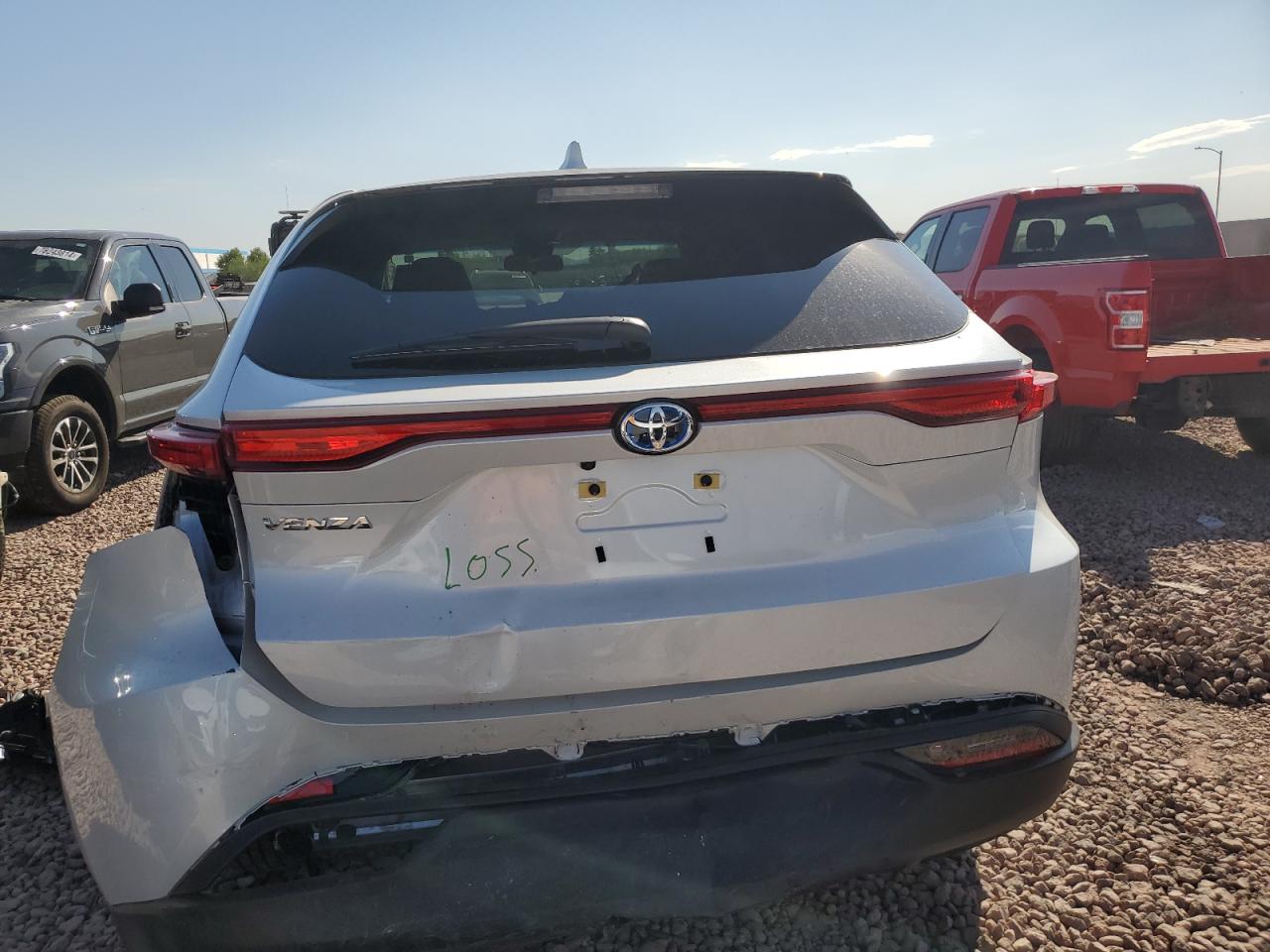 JTEAAAAH4RJ171266 2024 Toyota Venza Le