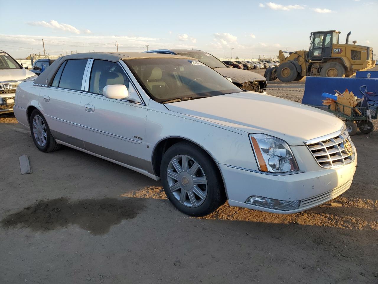 2006 Cadillac DTS - Image 4