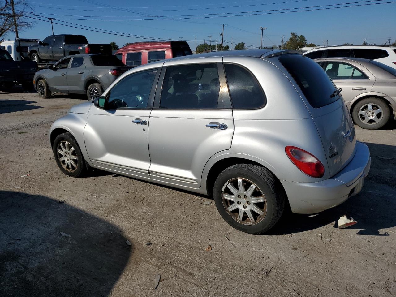 2009 Chrysler PT Cruiser - Image 2
