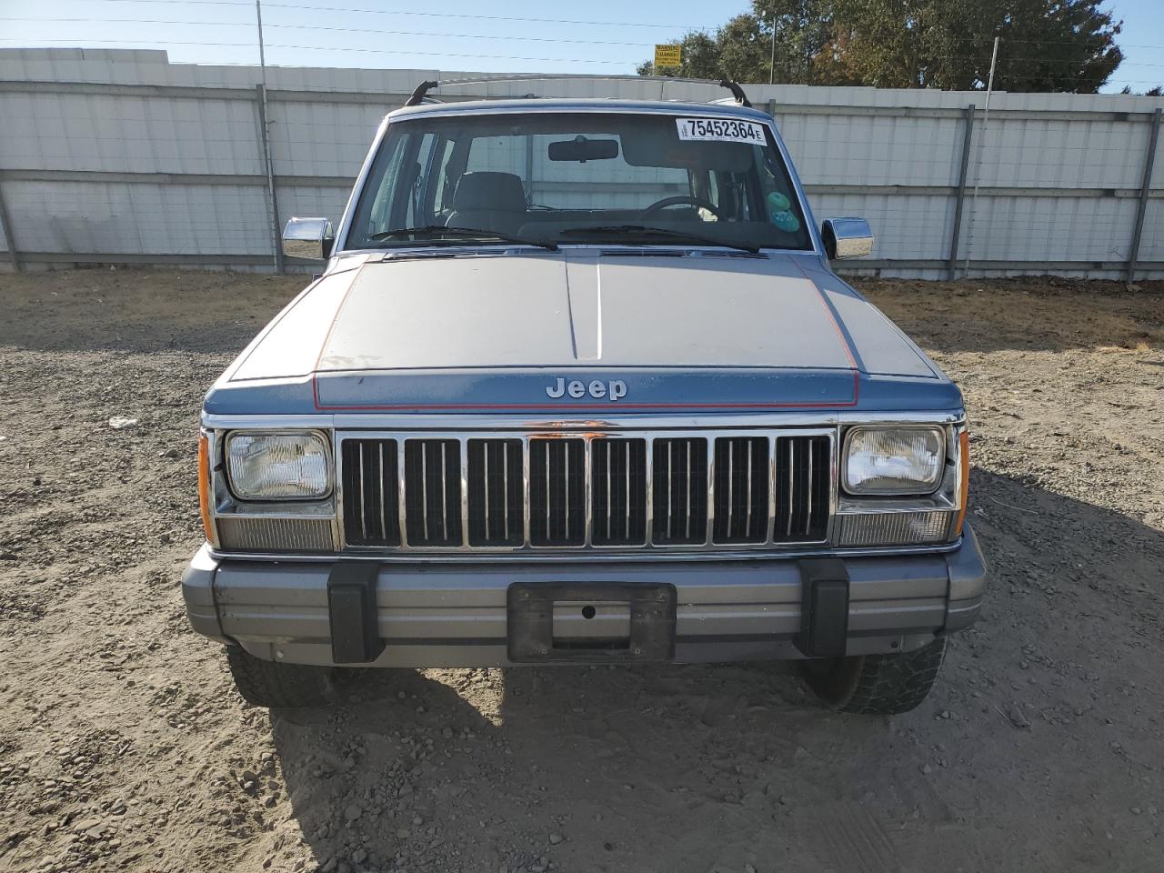 1991 Jeep Cherokee - Image 5