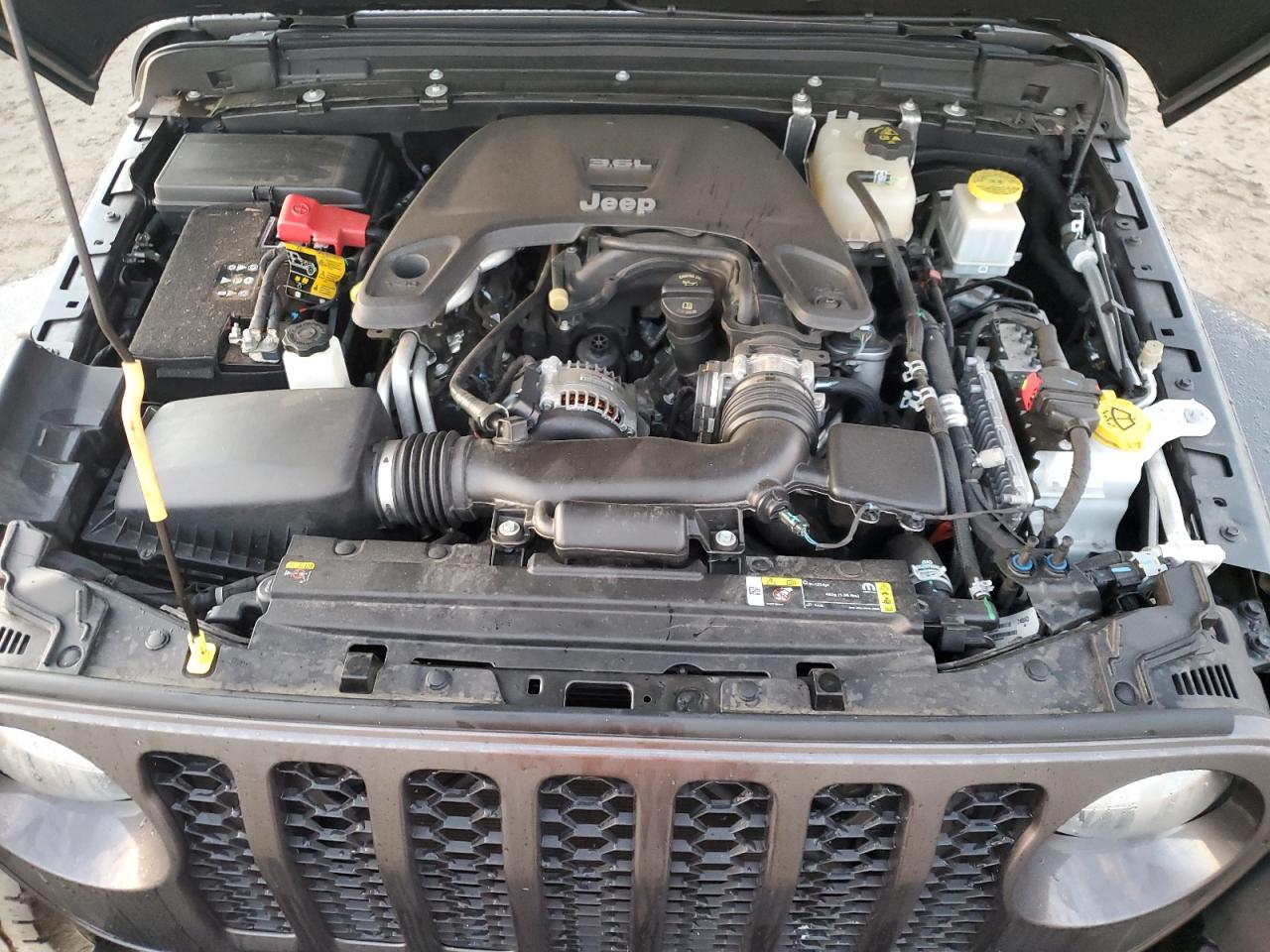 2021 Jeep Gladiator - Image 11