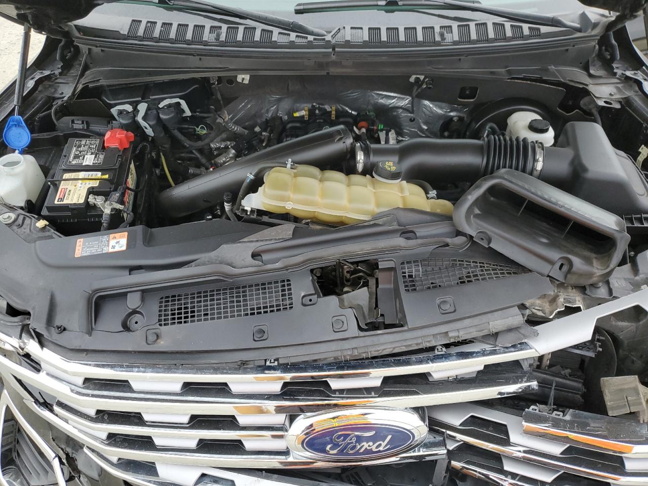 2021 Ford Expedition - Image 12