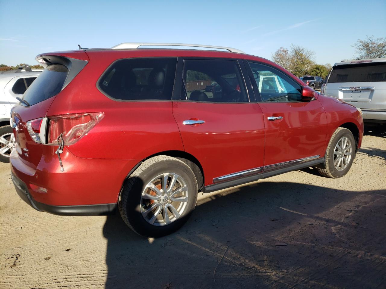 2014 Nissan Pathfinder S VIN: 5N1AR2MM7EC630134 Lot: 77859494