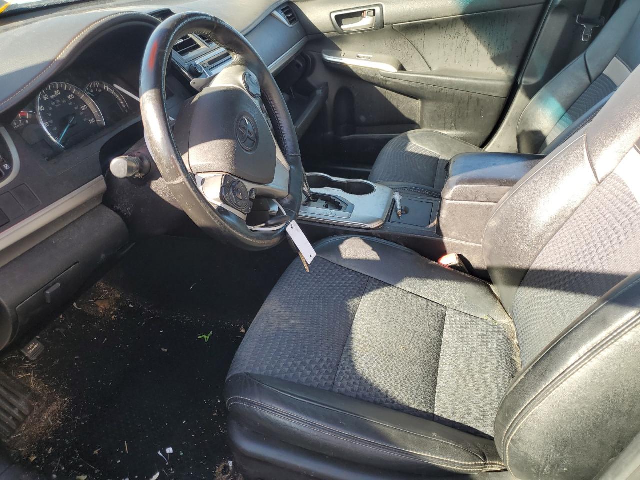2014 Toyota Camry - Image 7