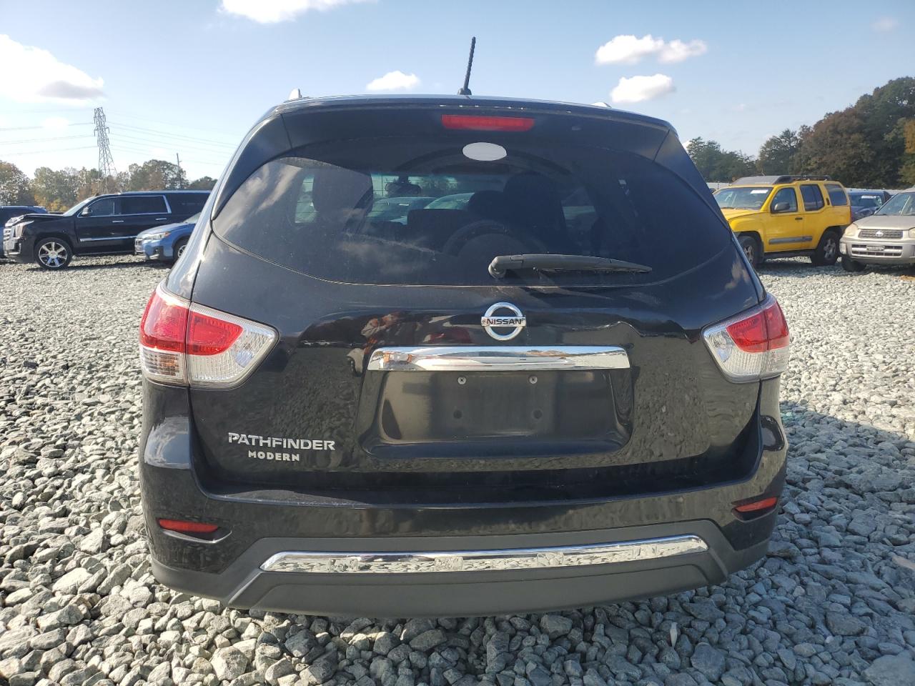 2015 Nissan Pathfinder S VIN: 5N1AR2MN3FC681673 Lot: 78122104