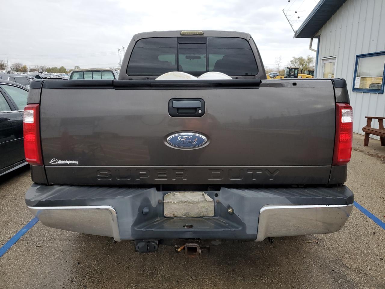 2008 Ford F250 - Image 6
