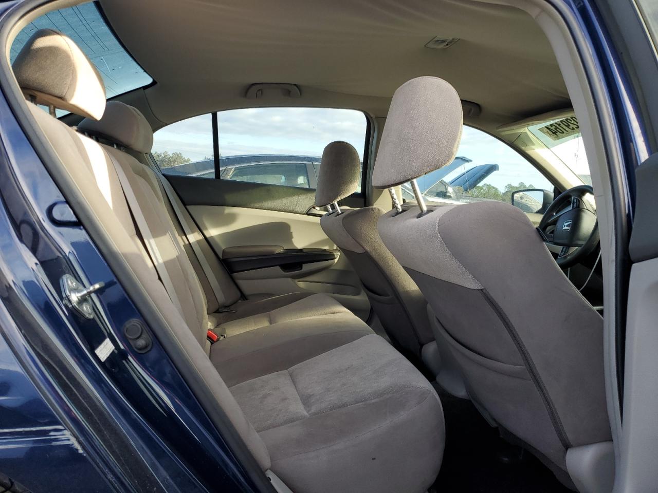 2009 Honda Accord Lx VIN: 1HGCP26359A077753 Lot: 76929164