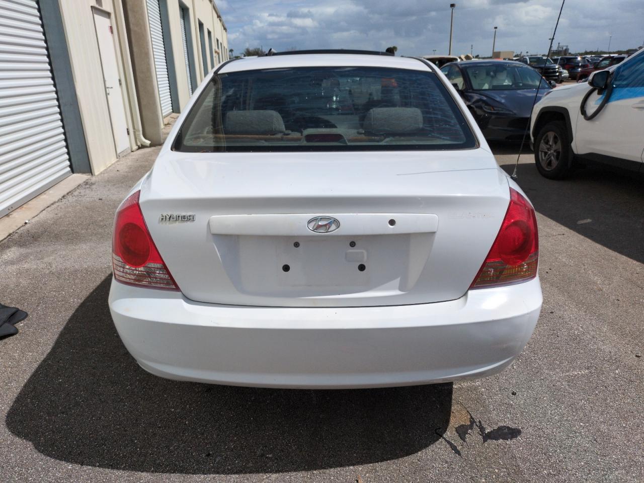 2005 Hyundai Elantra Gls VIN: KMHDN46D95U125448 Lot: 75404274