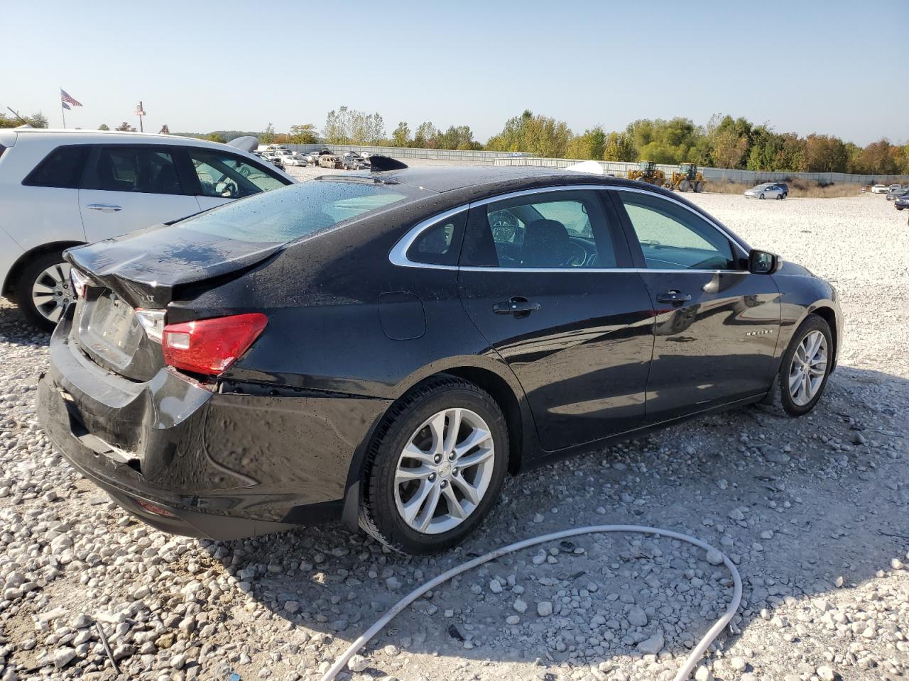 2016 Chevrolet Malibu - Image 3